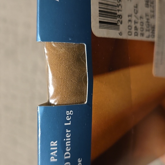 🎯Nordstrom Sheer Anklet Socks NWT - Picture 5 of 5